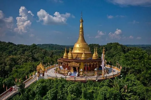 Photo of Golden Temple (Buddha Dhatu Jadi)